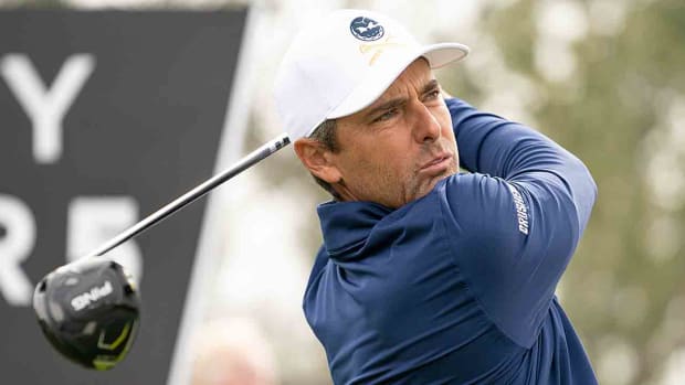 Charles Howell III hits a tee shot at the 2023 LIV Golf Tucson event.